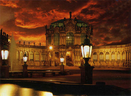 PFG Zwinger, Dresden (Usage/Used - PUZZLES FOR GOOD)