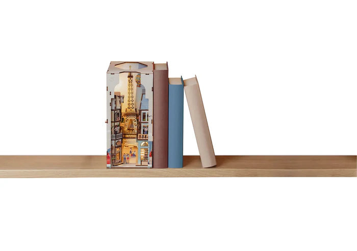 Book Nook - Paris - Tiny Adventures (Wood)
