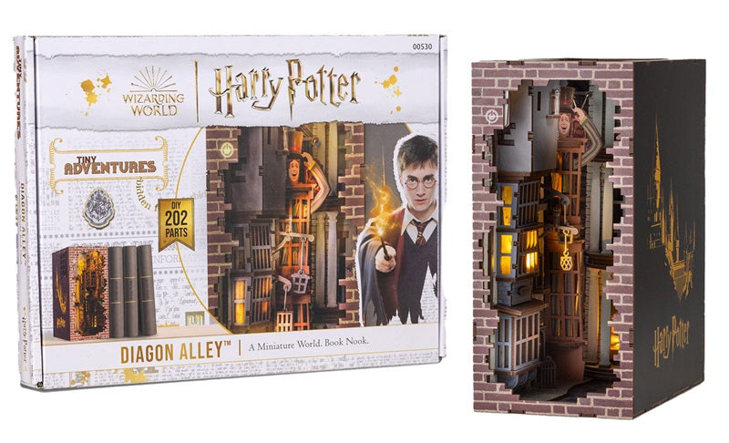Book Nook - Harry Potter Diagon Alley - Tiny Adventures (Wood)