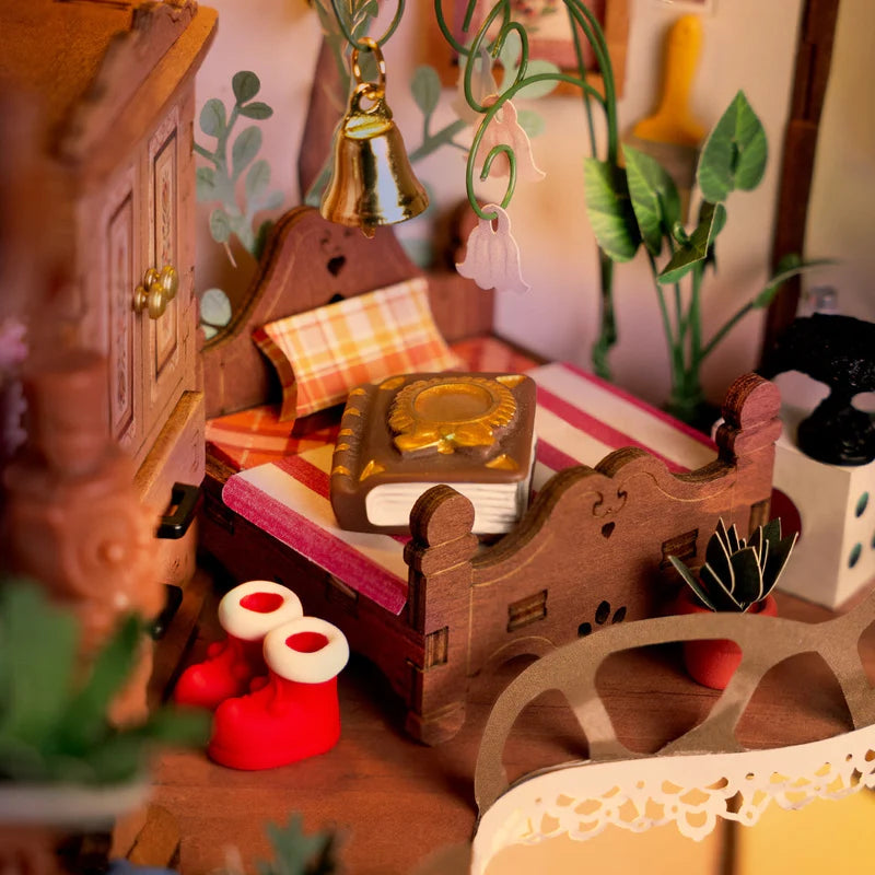 DIY Miniature House - Fairytale Tree House (Wood)