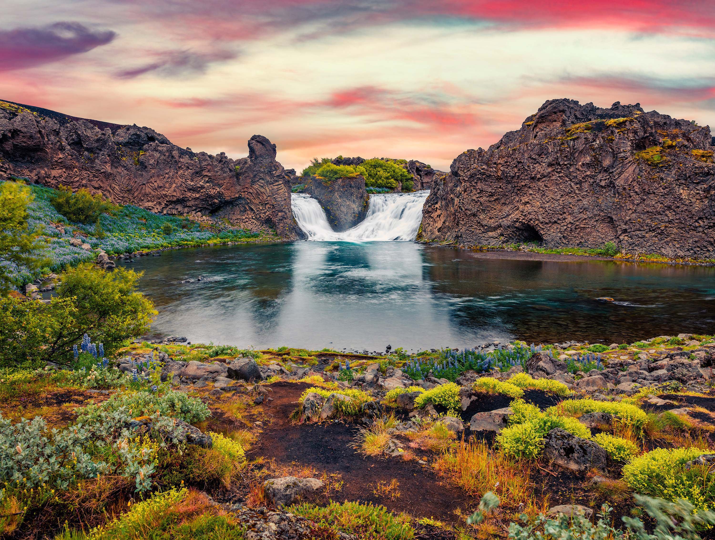Postcard Collection - Hjalparfoss Waterfall, Iceland (550pcs)