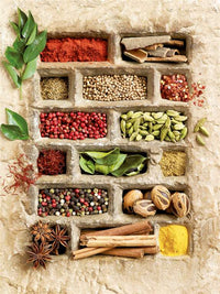 Épices dans la pierre - herbes et épices