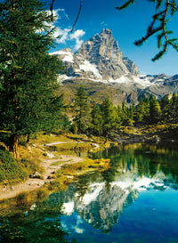 Cervin dans le miroir: le lac bleu