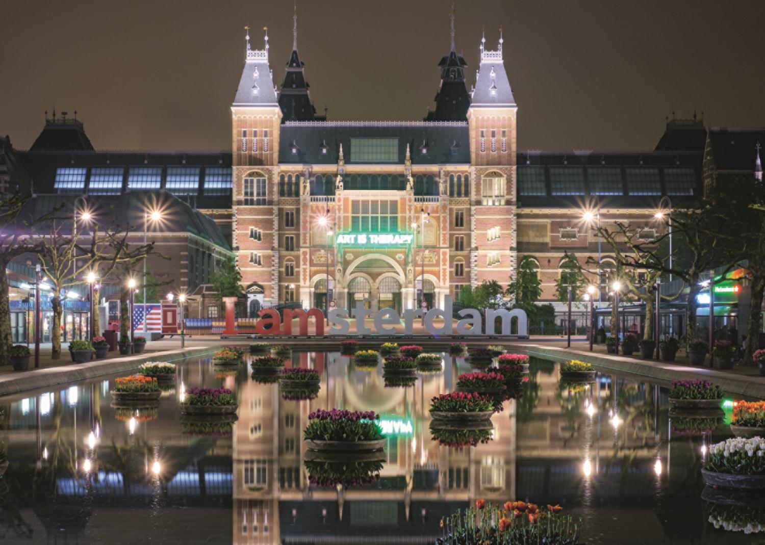 Rijksmuseum by Night