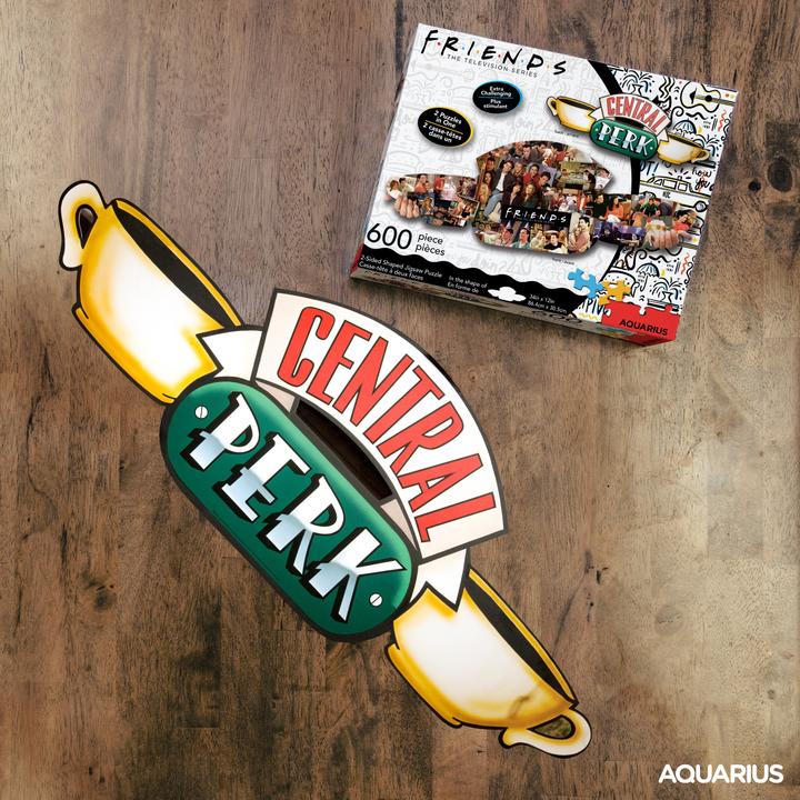 Friends - Central Perk (Double Sided Shaped Puzzle)