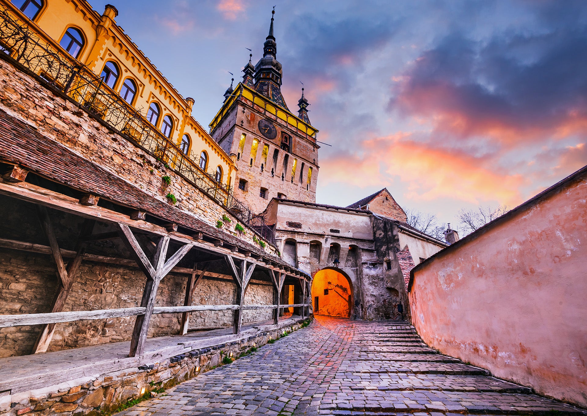 Enjoy- Tumul cu ceas, Sighisoara (1000pcs)