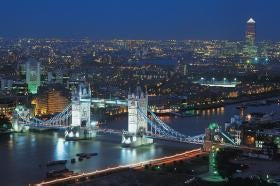 Tower Bridge At Night Puzzle Glow-In-The-Dark