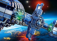 Vaisseau spatial futuriste, nageur